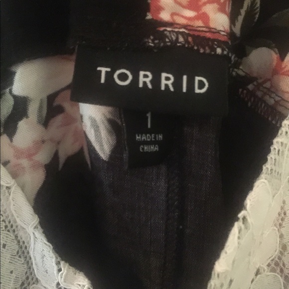 Torrid Rockabilly/Summer Dress size 1 - Picture 5 of 5